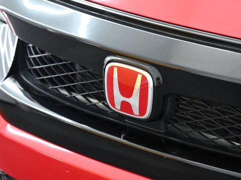 Used 2020 Honda Civic Type R image 11