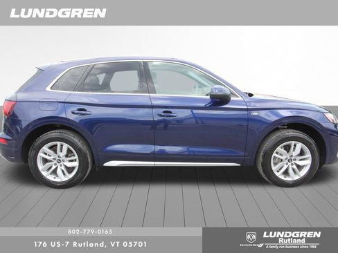 Used 2022 Audi Q5 2.0T Premium AWD/4WD image 3