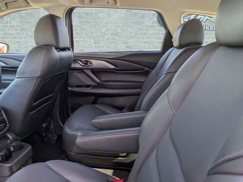 Used 2023 MAZDA CX-9 Touring image 15