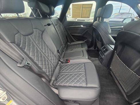 Used 2023 Audi SQ5 Premium Plus w/ Premium Plus Package AWD/4WD image 12