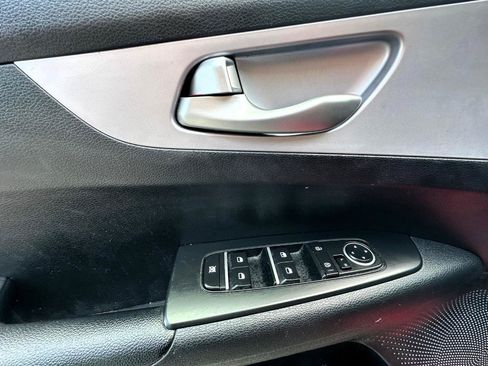 Used 2024 Kia Forte LXS FWD image 15
