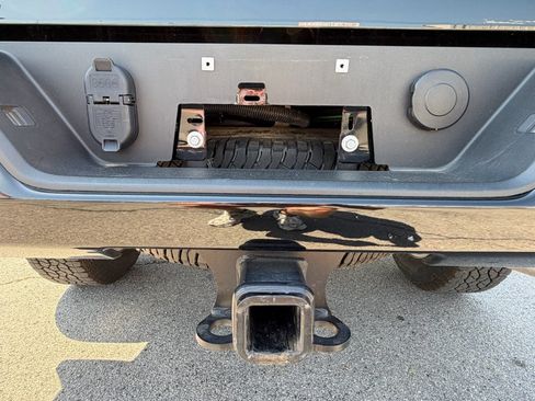 Used 2025 Chevrolet Silverado 2500 Custom w/ Custom Value Package AWD/4WD image 13