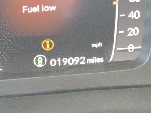 Used 2024 Honda Pilot Elite image 43