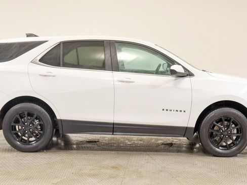 Used 2023 Chevrolet Equinox LT image 12