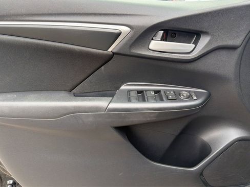 Used 2019 Honda Fit LX image 18