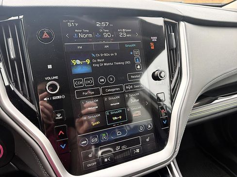 Used 2025 Subaru Outback Onyx Edition w/ Popular Package #2 image 16