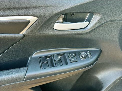 Used 2018 Honda Fit EX-L image 15