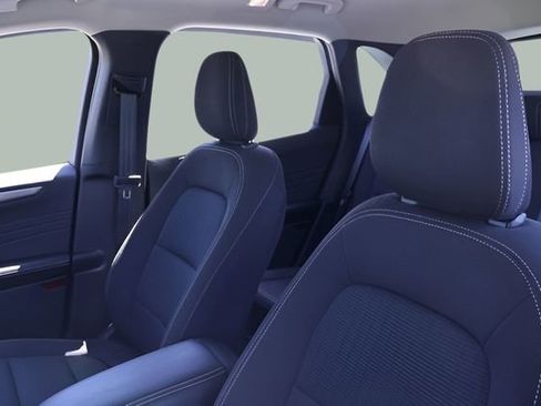 Used 2023 Ford Escape AWD image 12
