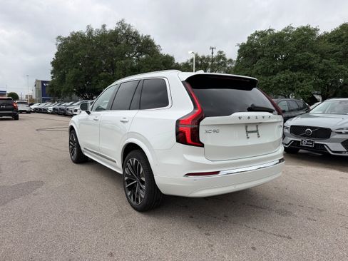 New 2026 Volvo XC90 B5 Ultra AWD/4WD image 4