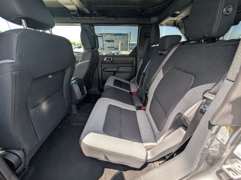 New 2026 Ford Bronco Big Bend AWD/4WD image 9