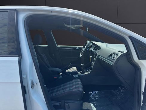 Used 2017 Volkswagen GTI S FWD image 12