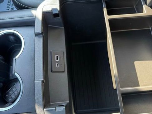 Used 2023 Chevrolet Tahoe Z71 w/ Z71 Off-Road Package image 42