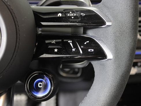 Certified 2025 Mercedes-Benz GLE 53 AMG 4MATIC image 20