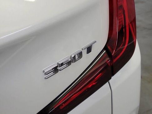 Certified 2023 Cadillac XT4 Premium Luxury FWD image 7