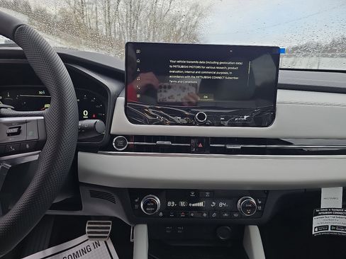 New 2026 Mitsubishi Outlander SEL AWD/4WD image 19