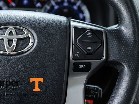 Used 2014 Toyota 4Runner 4WD image 22