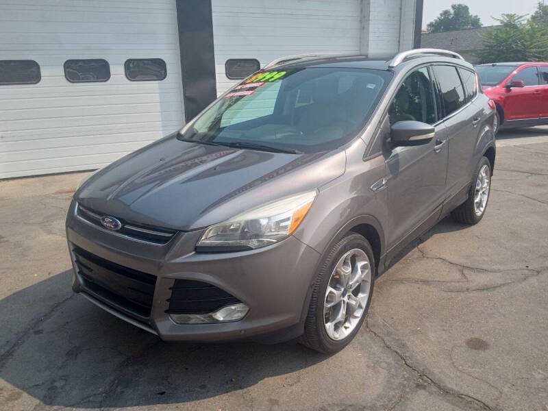 Used 2014 Ford Escape Titanium w/ Equipment Group 401A FWD image 2