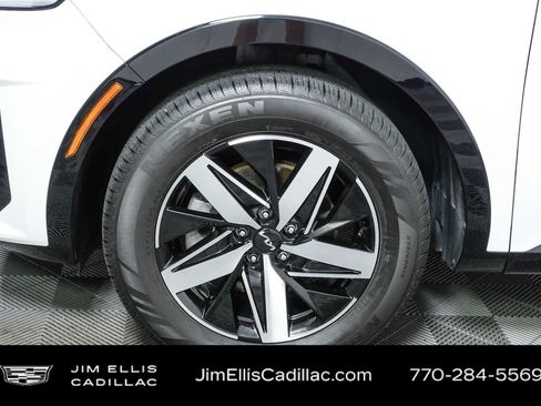 Used 2023 Kia Sorento EX w/ Panoramic Sunroof Package FWD image 40