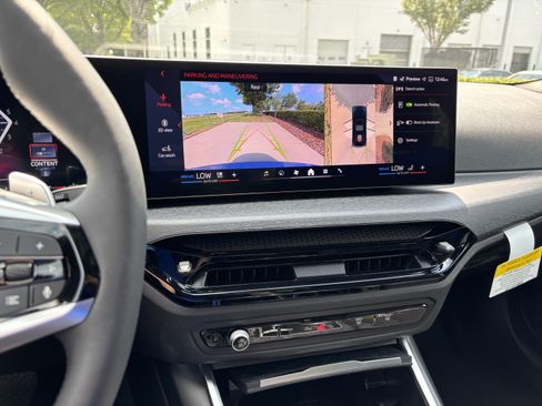 New 2026 BMW 330i Sedan w/ Convenience Package RWD image 25