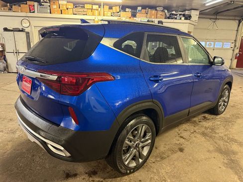 Used 2022 Kia Seltos S image 7