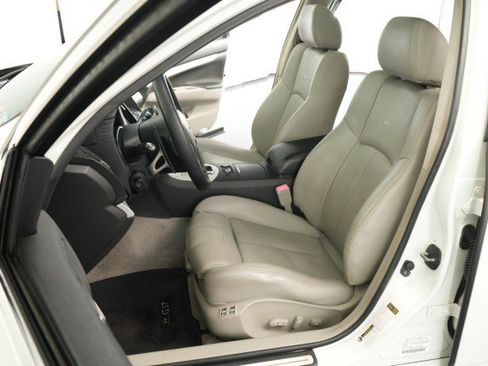Used 2009 INFINITI G37 x Sedan w/ Premium Pkg AWD/4WD image 28
