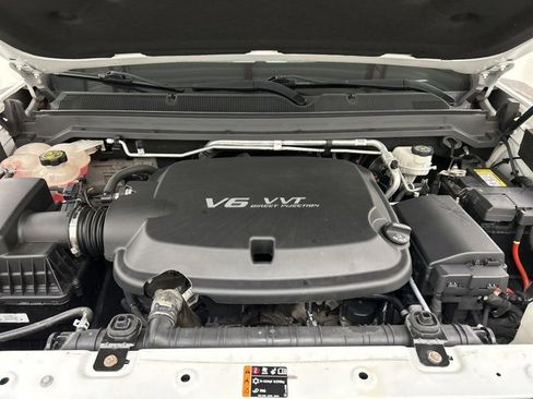 Used 2019 Chevrolet Colorado LT image 24