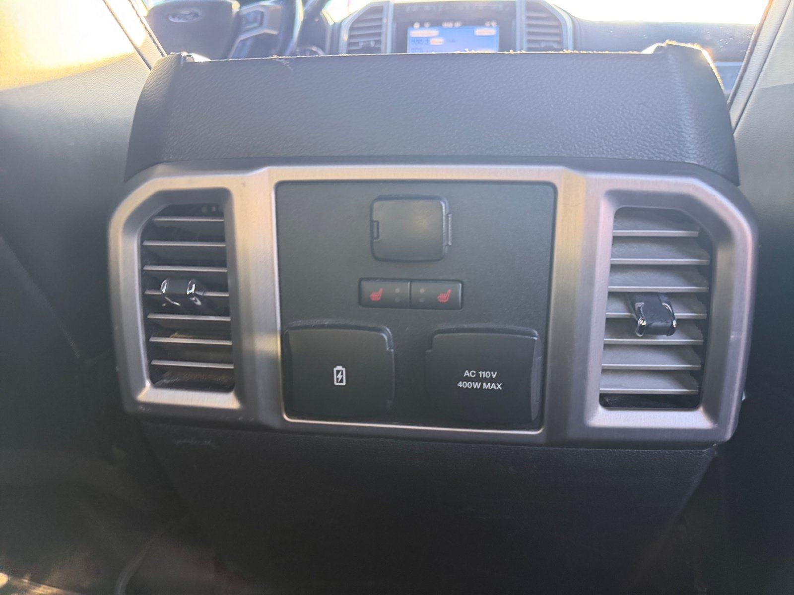Used 2019 Ford F350 Platinum w/ Platinum Ultimate Package AWD/4WD image 32