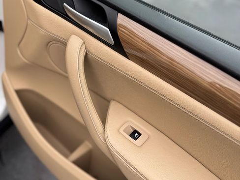 Used 2014 BMW X3 xDrive28i image 18