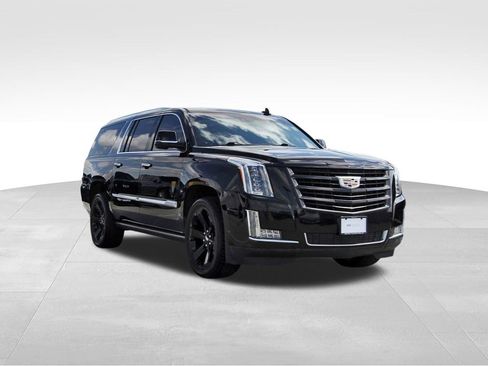 Used 2018 Cadillac Escalade ESV Platinum AWD/4WD image 1