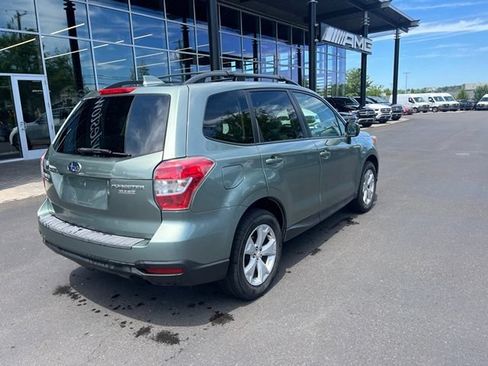 Used 2016 Subaru Forester 2.5i Premium w/ Popular Package #2 AWD/4WD image 7
