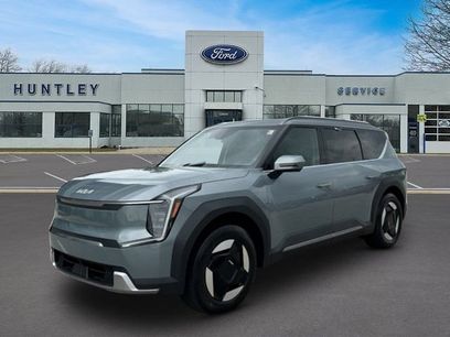 Used 2024 Kia EV9 Wind