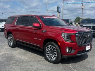 Used 2024 GMC Yukon XL Denali Ultimate AWD/4WD video 1