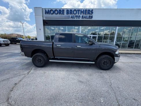 Used 2015 RAM 1500 Lone Star AWD/4WD image 1