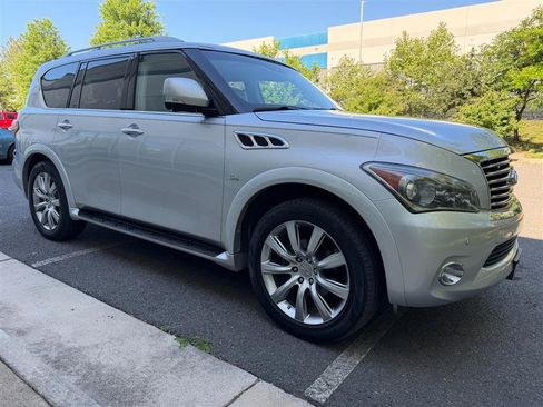 Used 2014 INFINITI QX80 4WD w/ Theater Package image 23