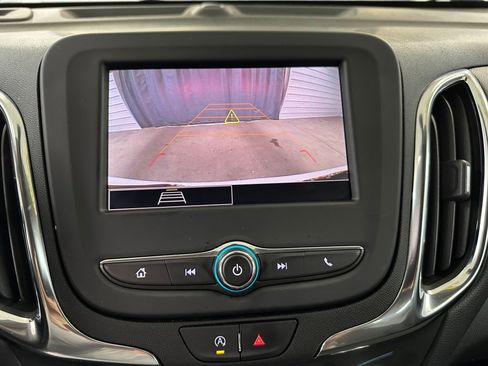 Certified 2024 Chevrolet Equinox LT image 12