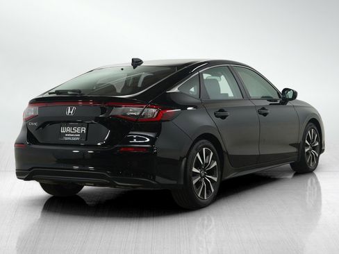 Used 2024 Honda Civic EX-L image 5