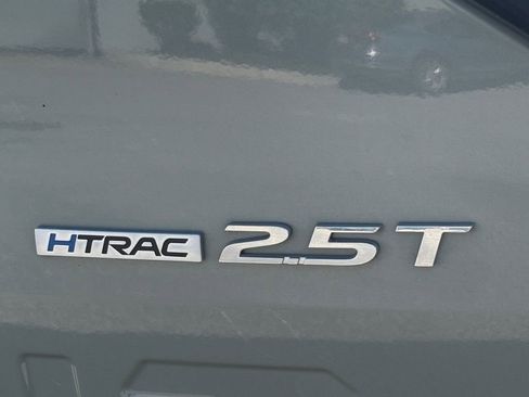 Certified 2024 Hyundai Santa Cruz Limited AWD/4WD image 10