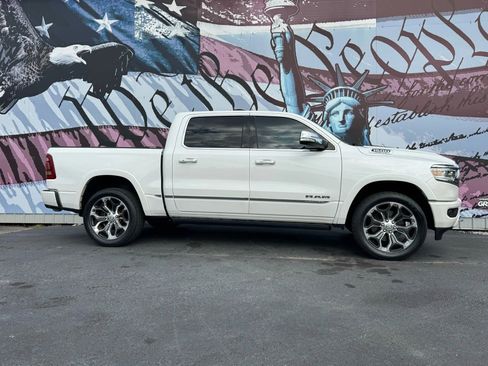 Used 2019 RAM 1500 Limited image 1