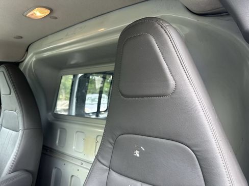 Used 2021 GMC Savana 2500 RWD image 23