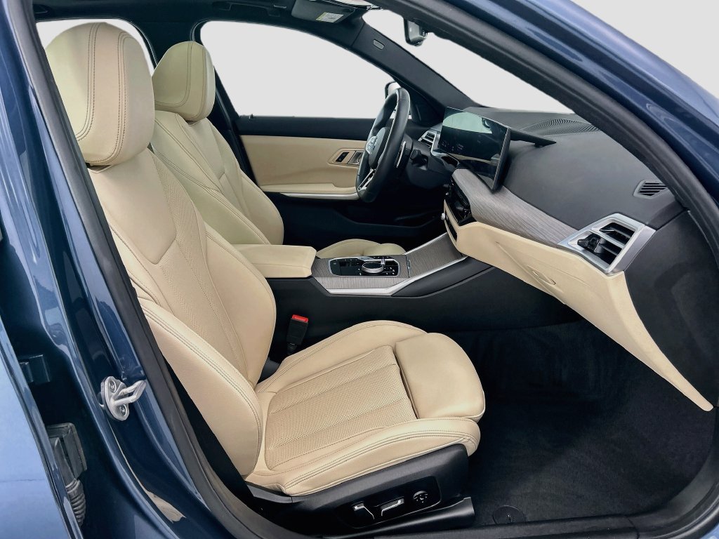 Certified 2026 BMW 330i Sedan w/ M Sport Package RWD image 19