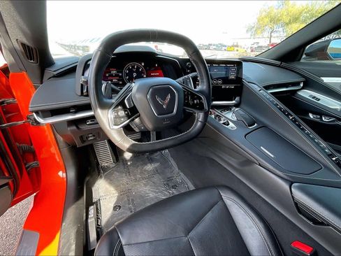 Used 2021 Chevrolet Corvette Stingray Preferred Cpe w/ Z51 Performance Package image 5
