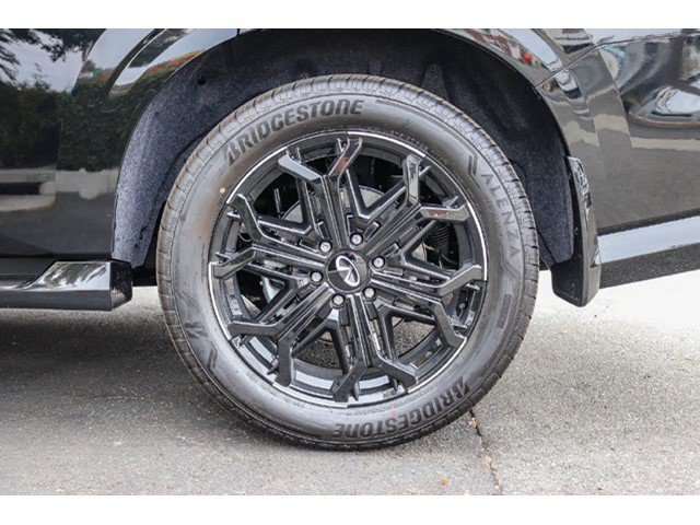 New 2027 INFINITI QX80 Sensory w/ Sport Exterior Package AWD/4WD image 11