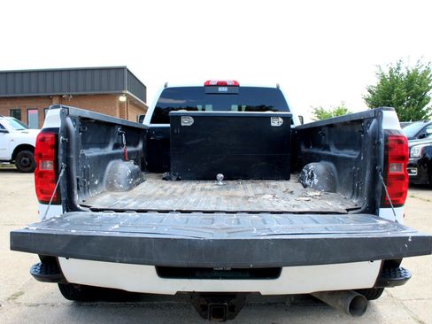 Used 2015 GMC Sierra 3500 Denali image 17