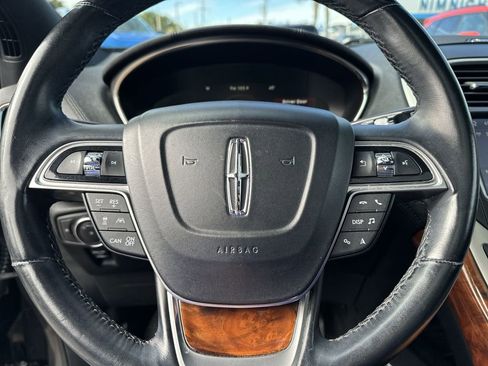 Used 2020 Lincoln Nautilus Reserve w/ Equipment Group 201A image 21