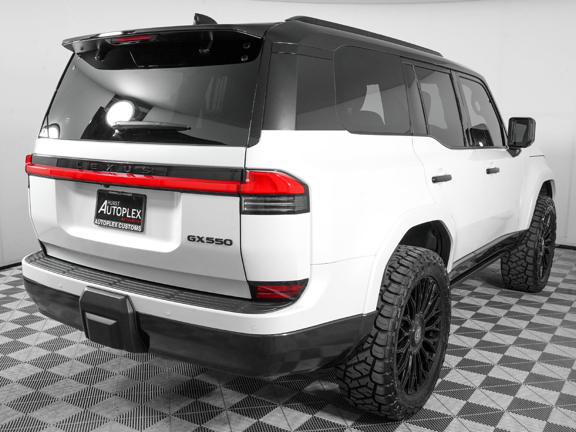 Used 2026 Lexus GX 550 w/ Accessory Package (2T) AWD/4WD image 6