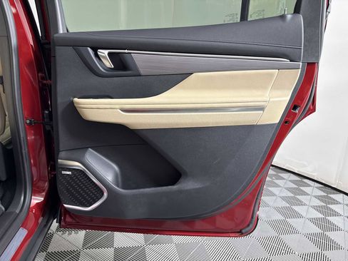 New 2026 Buick Enclave Preferred w/ Power Package image 30