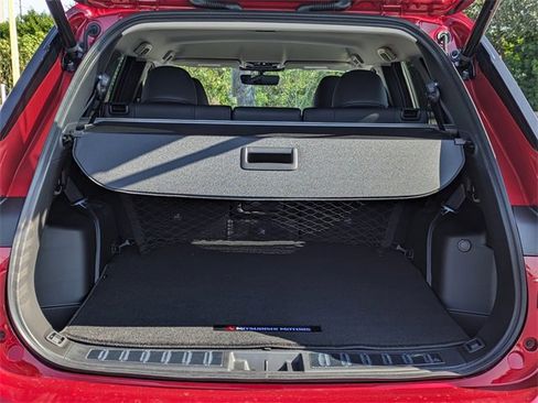 New 2025 Mitsubishi Outlander SE image 13