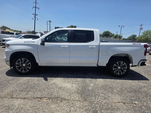 Used 2023 Chevrolet Silverado 1500 LT AWD/4WD image 3