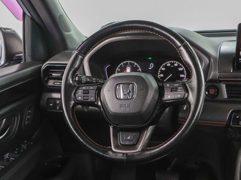 Used 2024 Honda Pilot TrailSport image 12