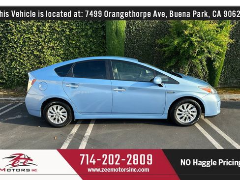 Used 2012 Toyota Prius Prime Advanced image 4